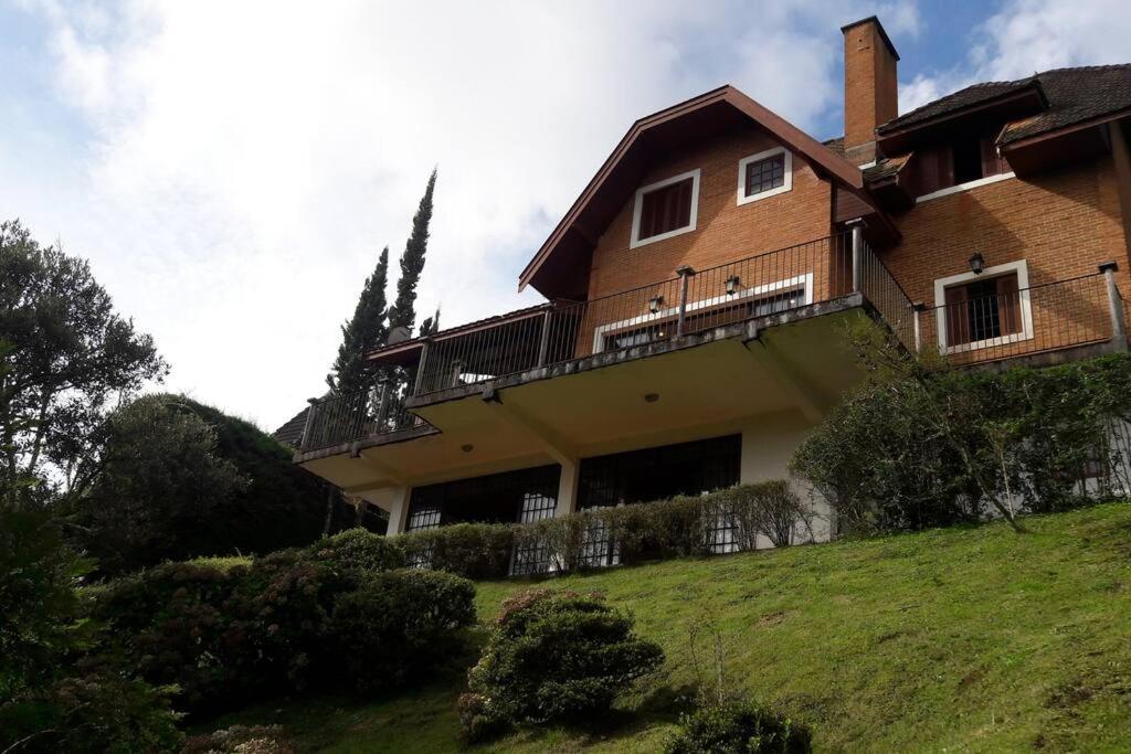 Casa E Vista Privilegiadas No Alto Do Capivari Campos do Jordão Exterior photo