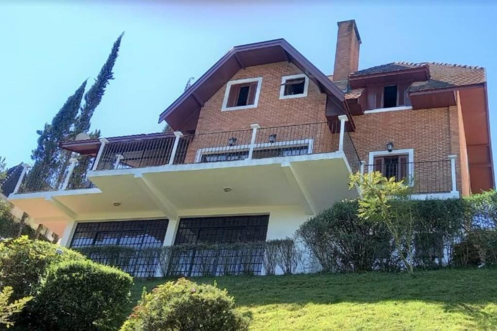 Casa E Vista Privilegiadas No Alto Do Capivari Campos do Jordão Exterior photo